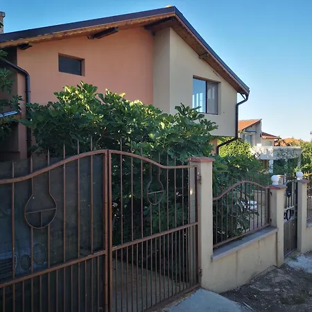 Gasthof Black Pearl Tschernomorez