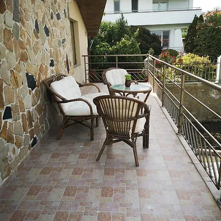 Black Pearl Gasthof *